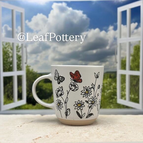 Floral Red Butterfly Ceramic 18oz Mug - Picture 10 of 10